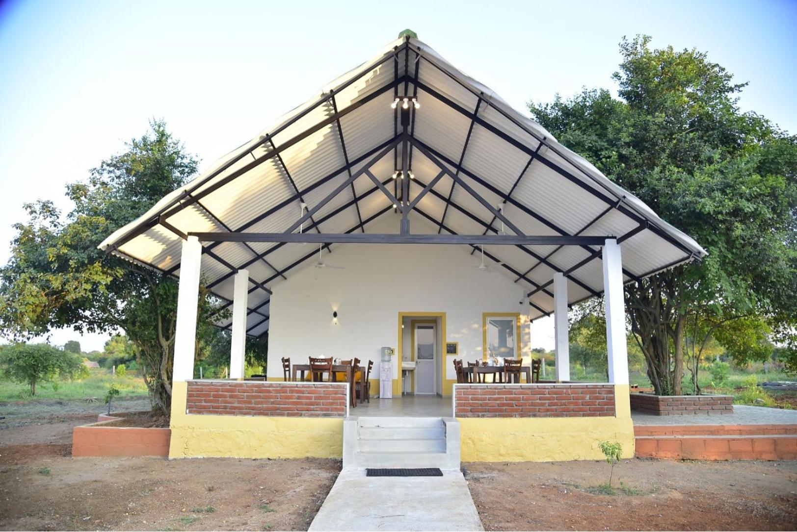 티사마하라마 Thihawa Eco Huts Yala B&B 외부 사진