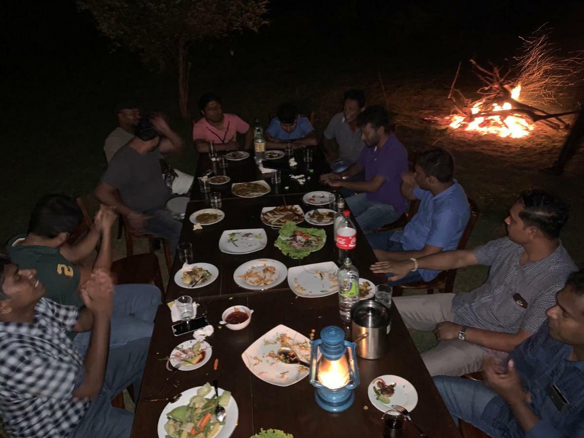 티사마하라마 Thihawa Eco Huts Yala B&B 외부 사진